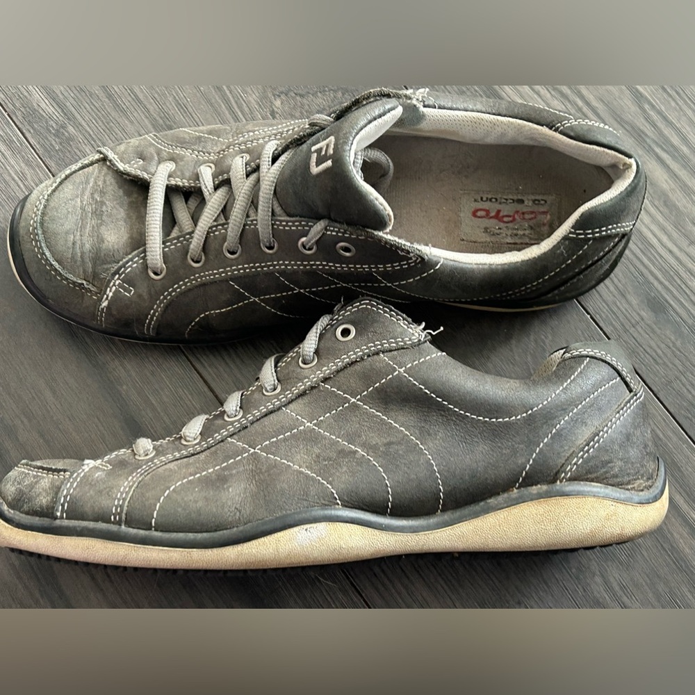 FOOTJOY LoPro womens size 8 golf shoes in excellent condition